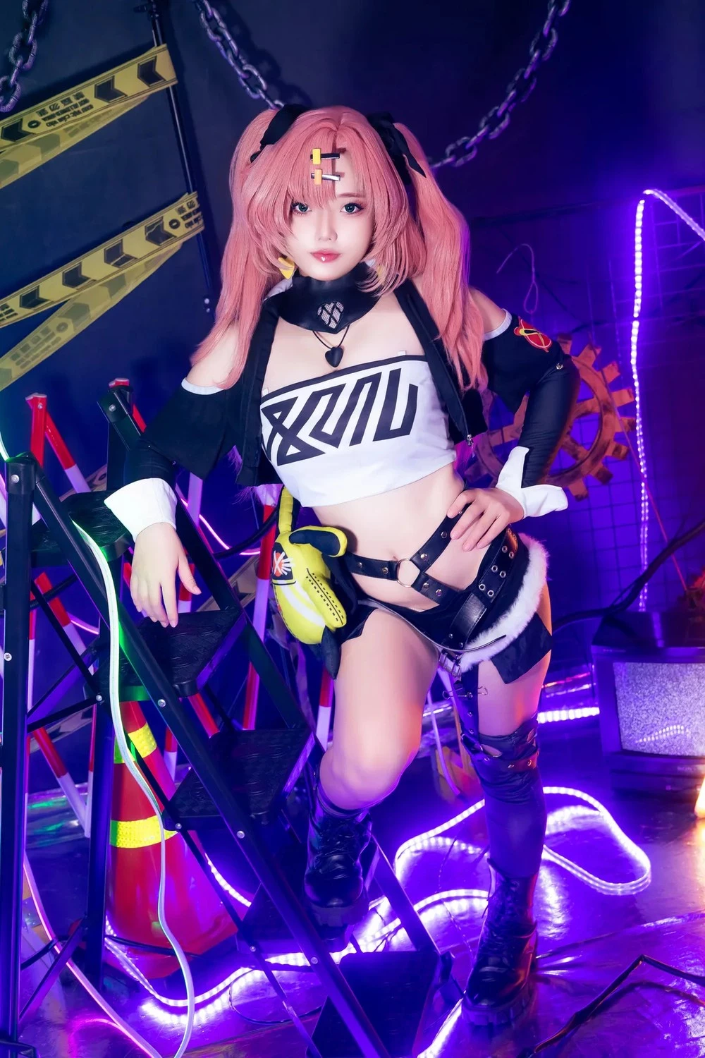 Nữ Cosplayer Messie Huang hóa Trang nicole demara